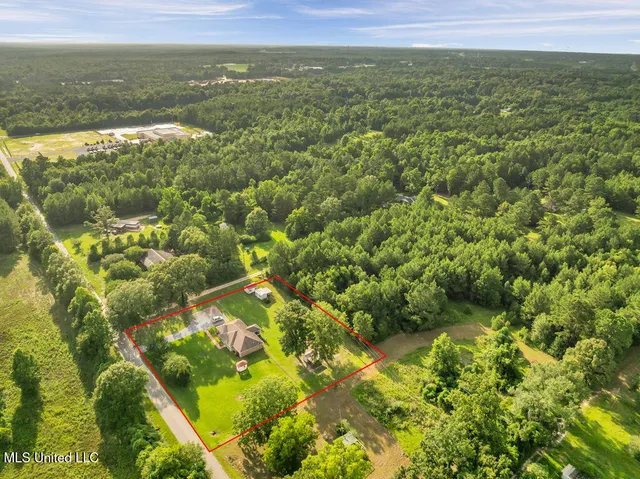 $272,500 | 163 Inda Road, Perkinston, MS 39573