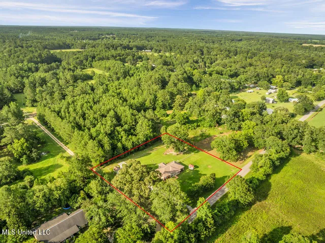 $272,500 | 163 Inda Road, Perkinston, MS 39573