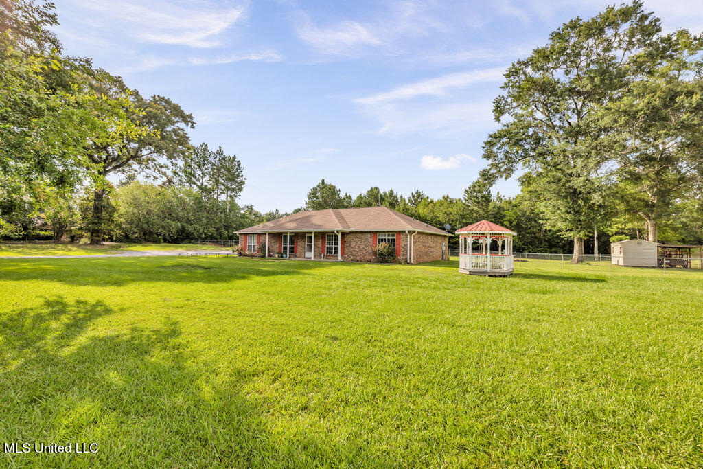 163 Inda Road Perkinston, MS 39573 - Photo 5 of 35 163NIndaRdE-4