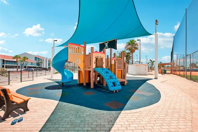 a view of a basketball court