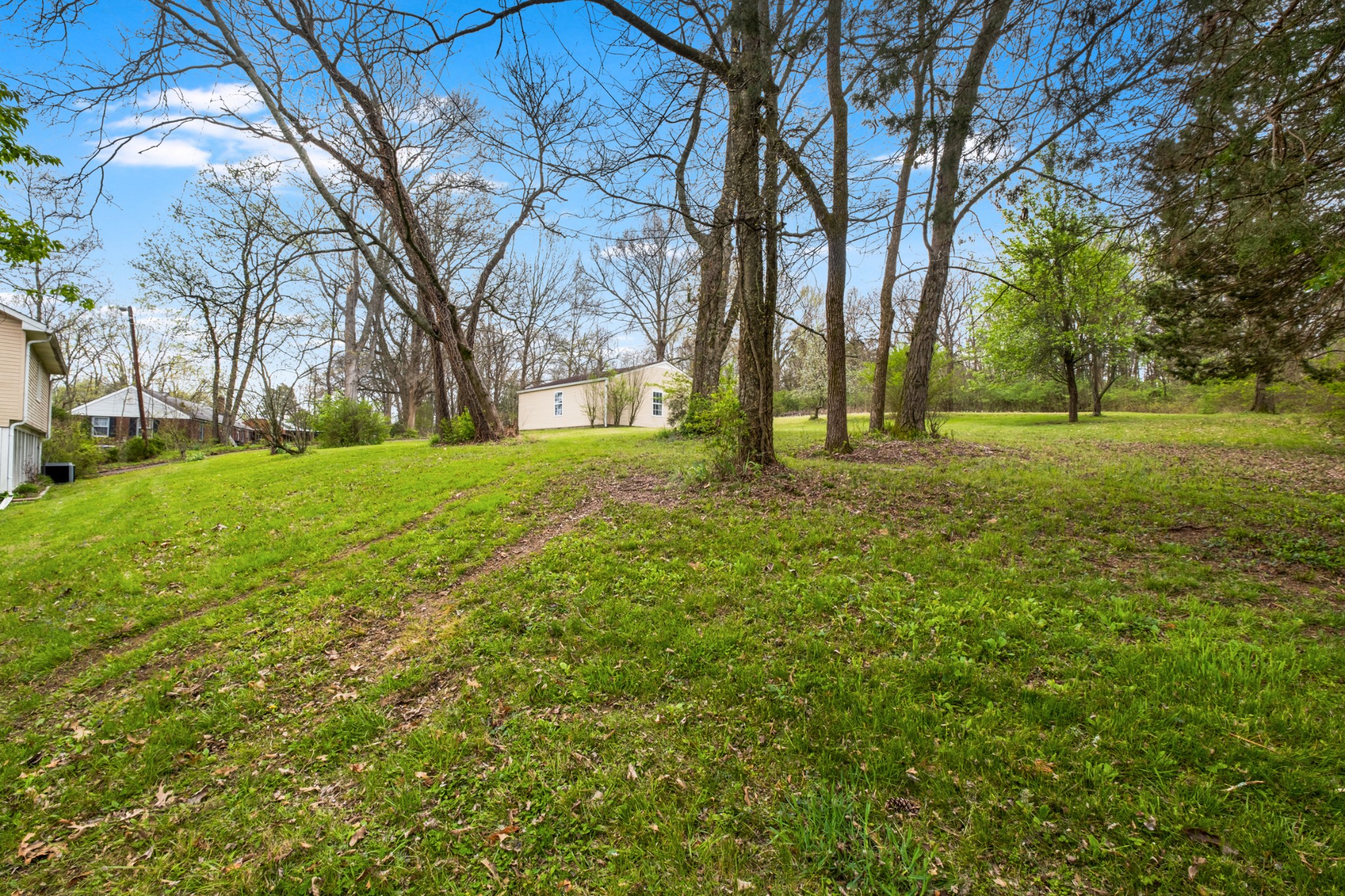 1100 Neelys Bend Road Madison, TN 37115 - Photo 40 of 45 Gallery Image 40