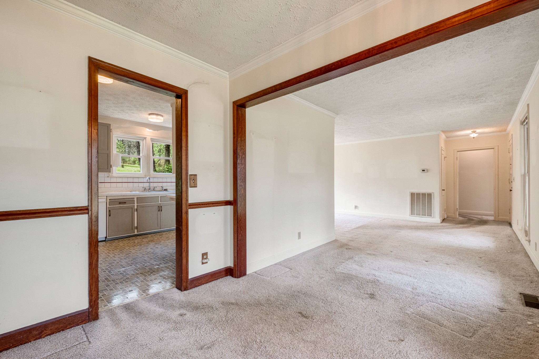 1100 Neelys Bend Road Madison, TN 37115 - Photo 10 of 45 Gallery Image 10