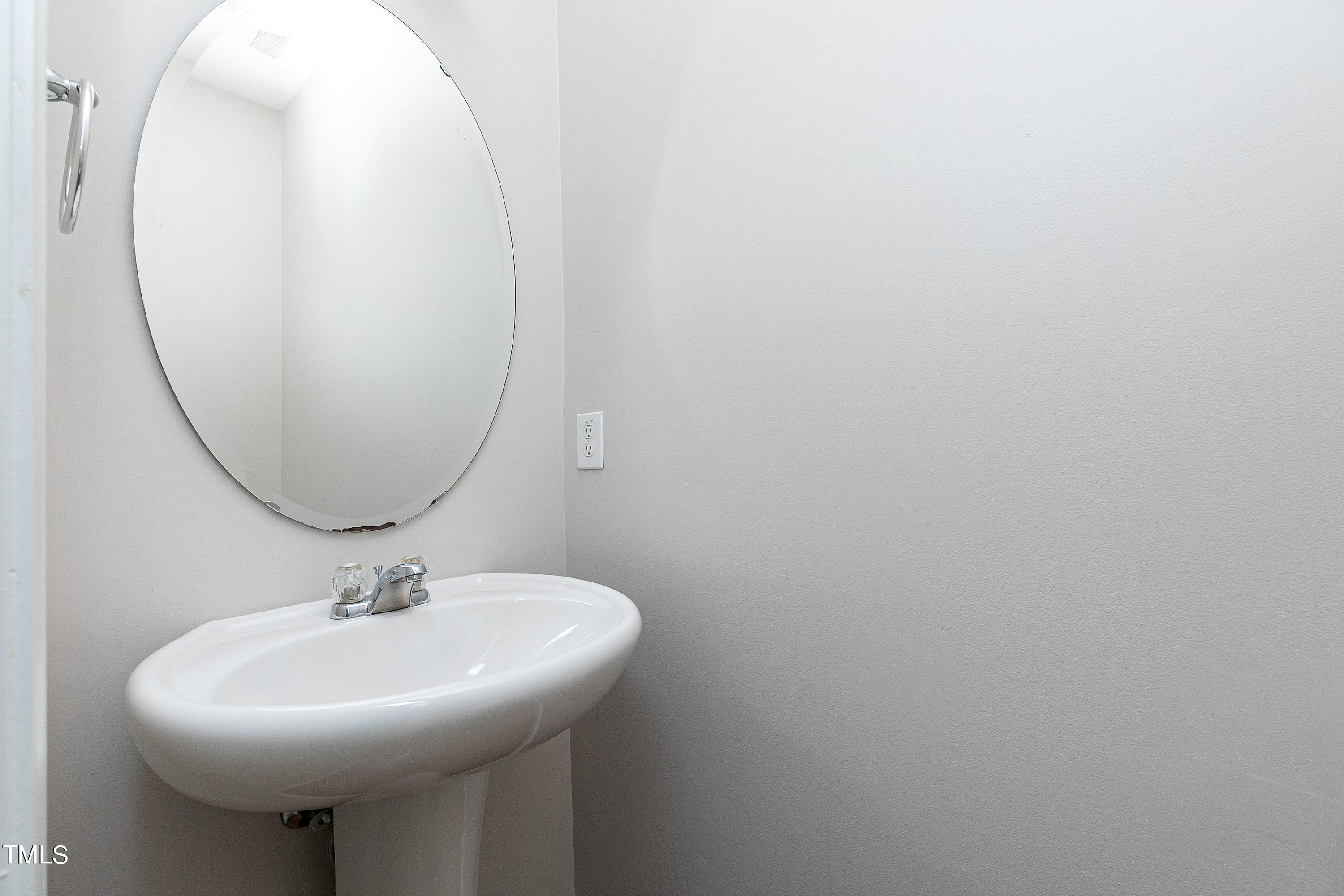 3939 Big Pond Court Raleigh, NC 27616 - Photo 20 of 47 Scene-20