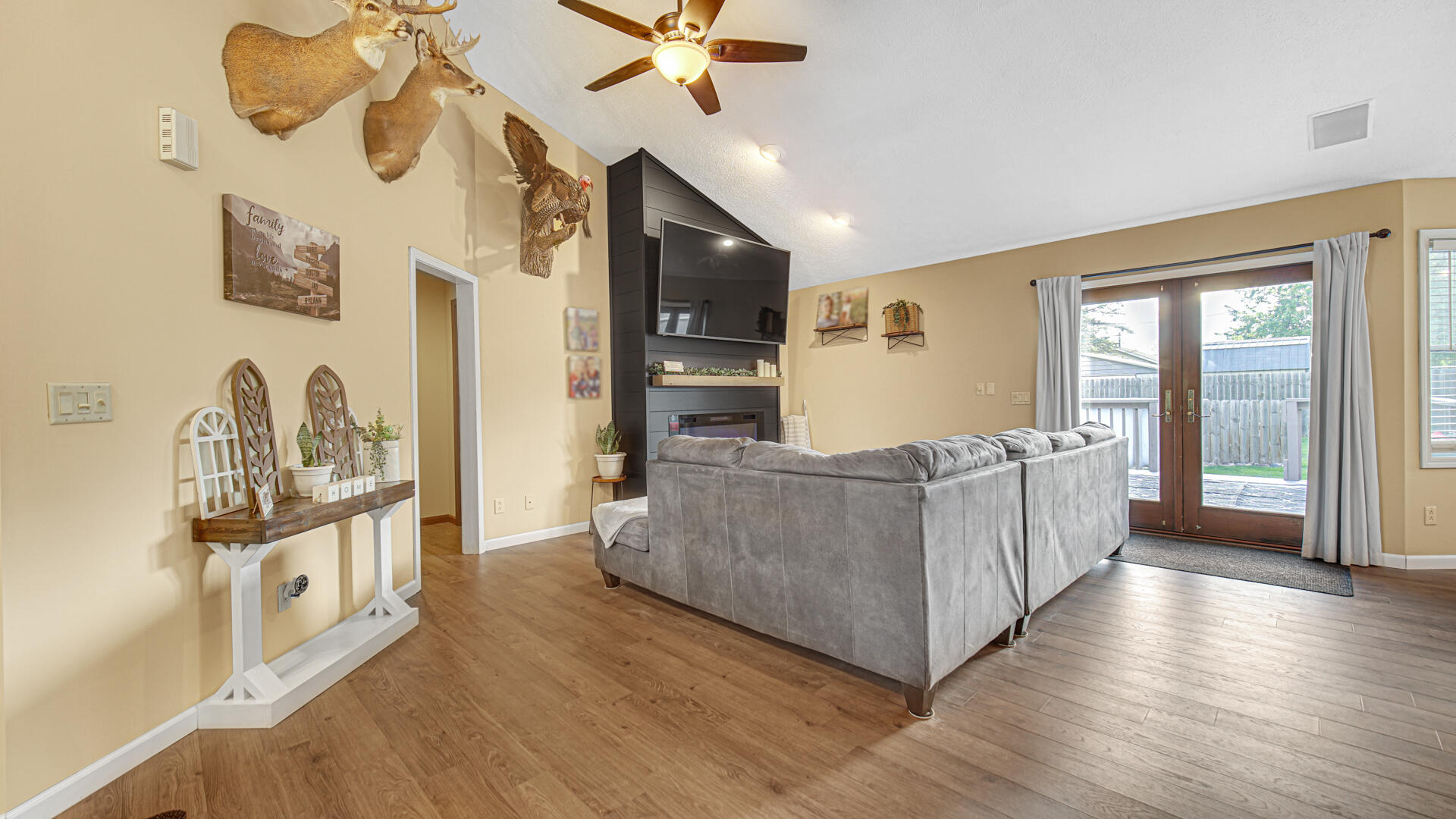 710 North Lucina Street Rensselaer, IN 47978 - Photo 11 of 28 1920x1080
