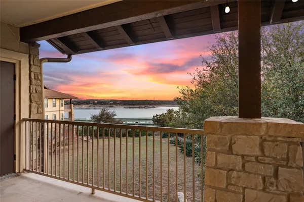 $475,000 | 6712 Lantern View Drive, Unit 303, Jonestown, TX 78645