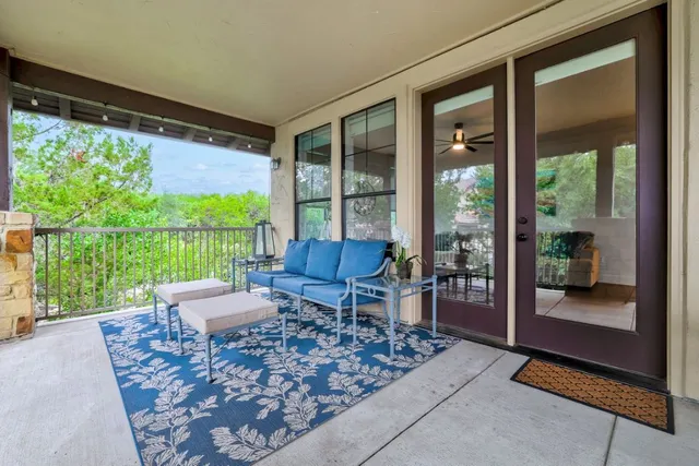 a living room filled with furniture