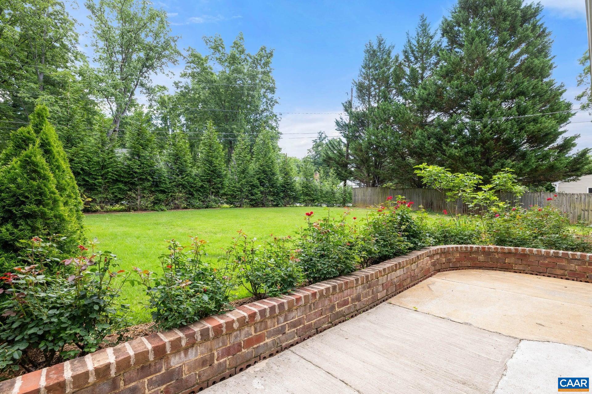 2417 Angus Road Charlottesville, VA 22901 - Photo 7 of 67