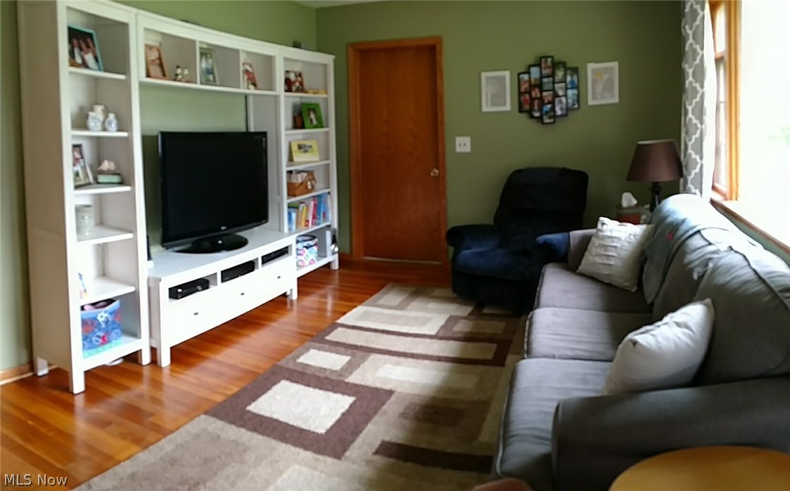 5216 McCartney Road Sandusky, OH 44870 - Photo 3 of 15 Gallery Image 3