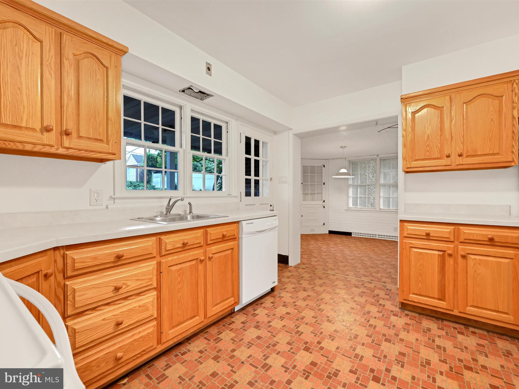 610 State Street Reading, PA 19607 - Photo 8 of 25 Gallery Image 8