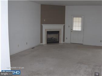 490 Buchanan Road Perkasie, PA 18944 - Photo 3 of 12 Living Room