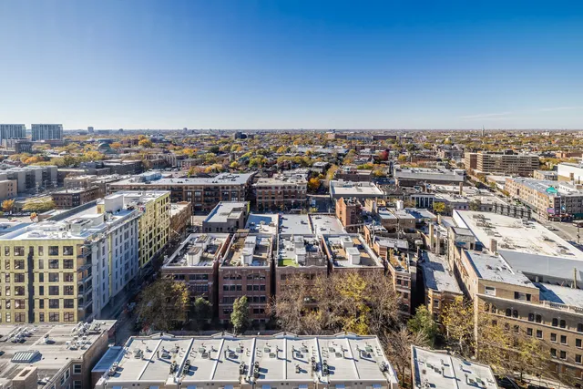 $7,500 | 2754 North Hampden Court, Unit 2105, Chicago, IL 60614