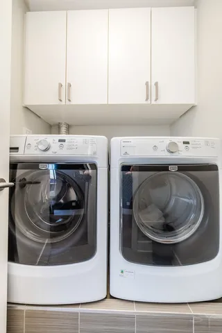 $7,000 | 2754 North Hampden Court, Unit 2105, Chicago, IL 60614