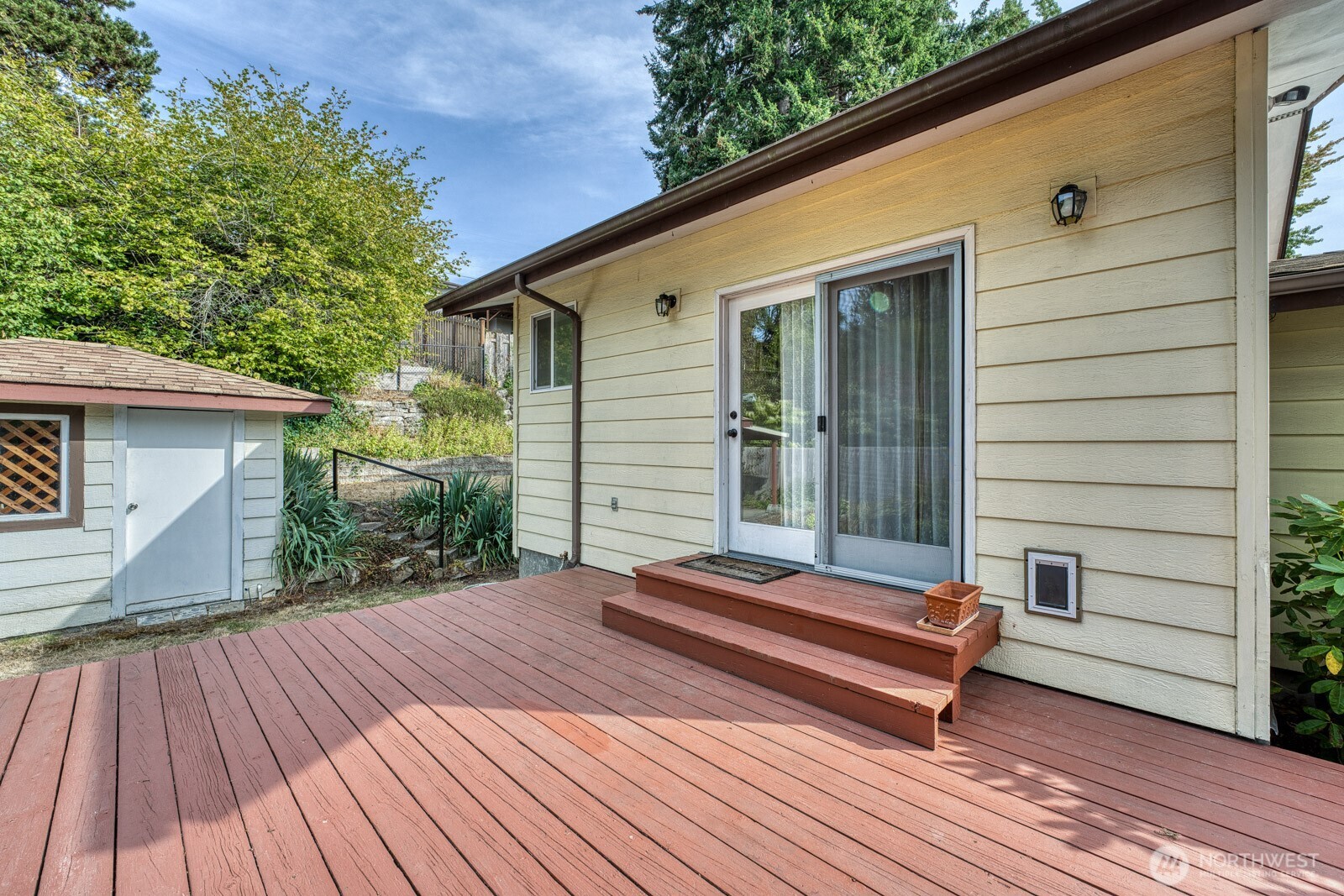 3119 Crystal Springs Road West University Place, WA 98466 - Photo 26 of 33 Gallery Image 26