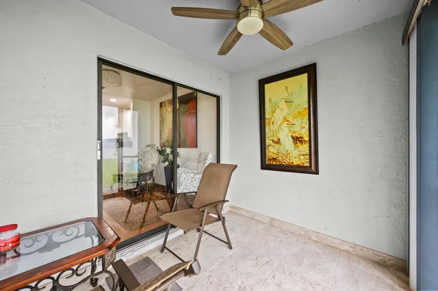 $325,000 | 1519 Woodbridge Lakes Circle, West Palm Beach, FL 33406