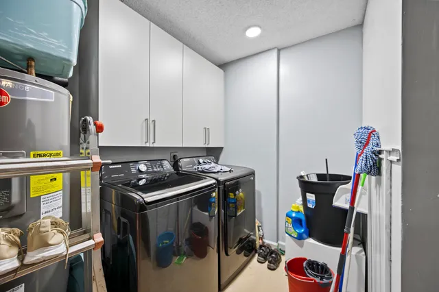 $325,000 | 1519 Woodbridge Lakes Circle, West Palm Beach, FL 33406