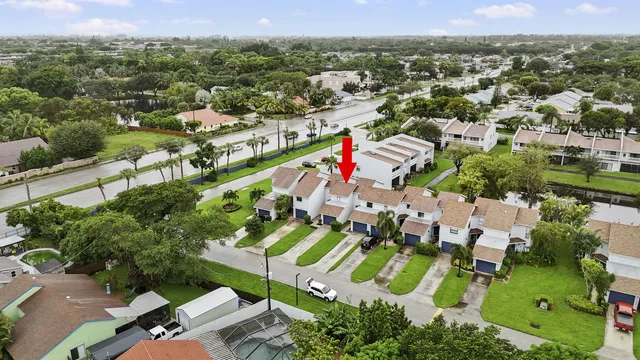 $325,000 | 1519 Woodbridge Lakes Circle, West Palm Beach, FL 33406