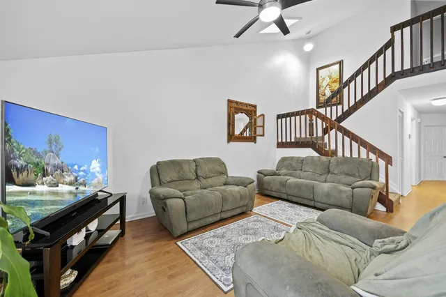 $325,000 | 1519 Woodbridge Lakes Circle, West Palm Beach, FL 33406