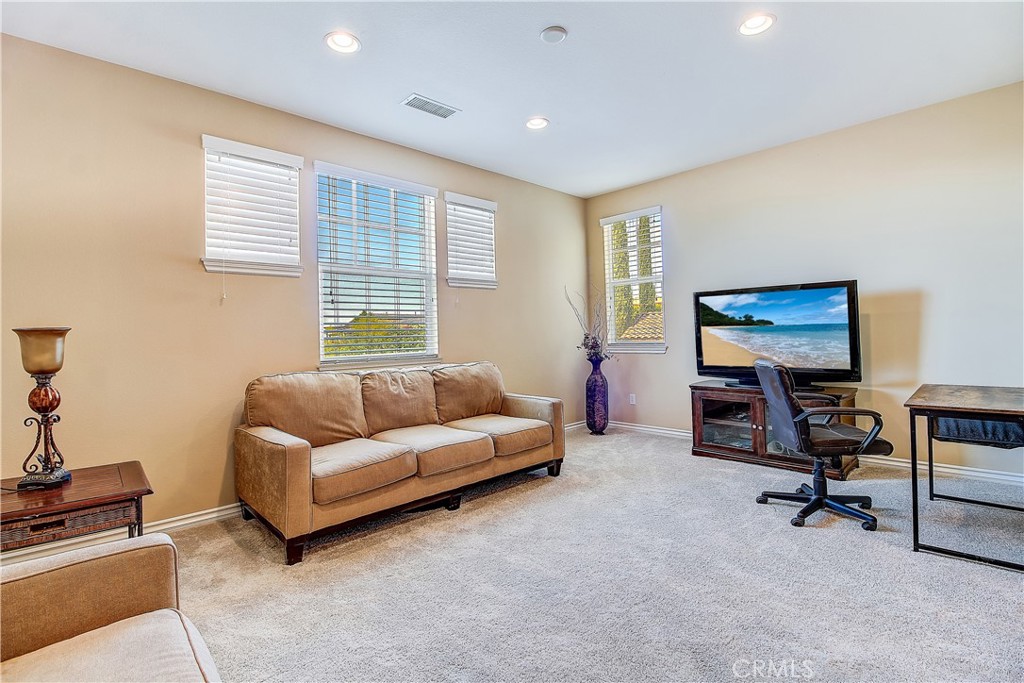 13033 Ridge Rte Road Riverside, CA 92503 - Photo 34 of 60