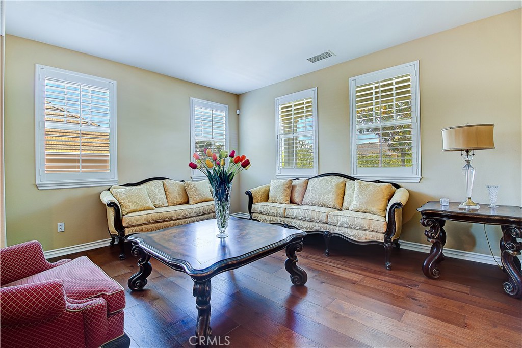 13033 Ridge Rte Road Riverside, CA 92503 - Photo 7 of 60