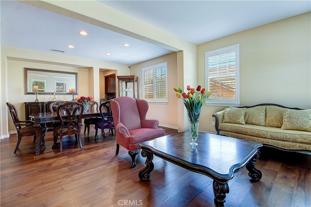 13033 Ridge Rte Road Riverside, CA 92503 - Photo 8 of 60