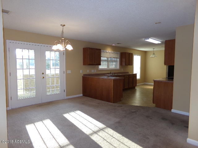 65 Spruce Pine Ridgeland, SC 29936 - Photo 10 of 48 102_7572