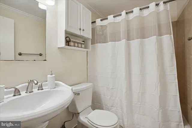 $615,000 | 2909 Everleigh Way, Fairfax, VA 22031