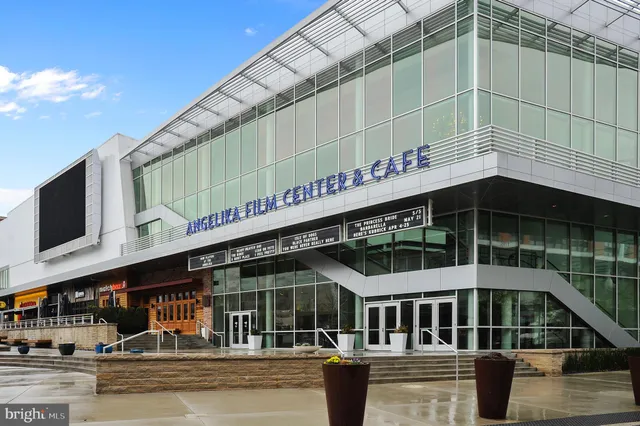 $615,000 | 2909 Everleigh Way, Fairfax, VA 22031