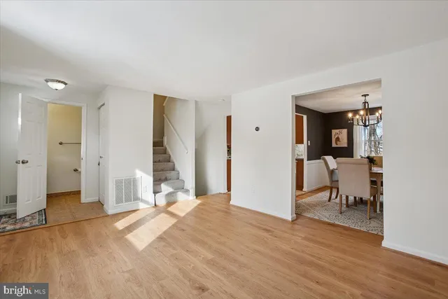 $615,000 | 2909 Everleigh Way, Fairfax, VA 22031