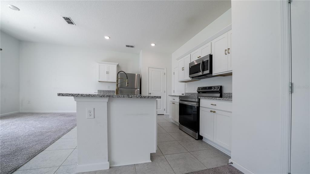 8735 Sportsman Loop Groveland, FL 34736 - Photo 11 of 54