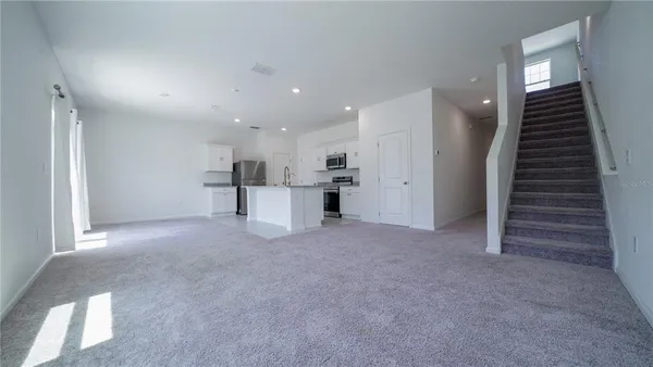 $2,500 | 8735 Sportsman Loop, Groveland, FL 34736