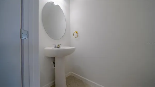 $2,500 | 8735 Sportsman Loop, Groveland, FL 34736