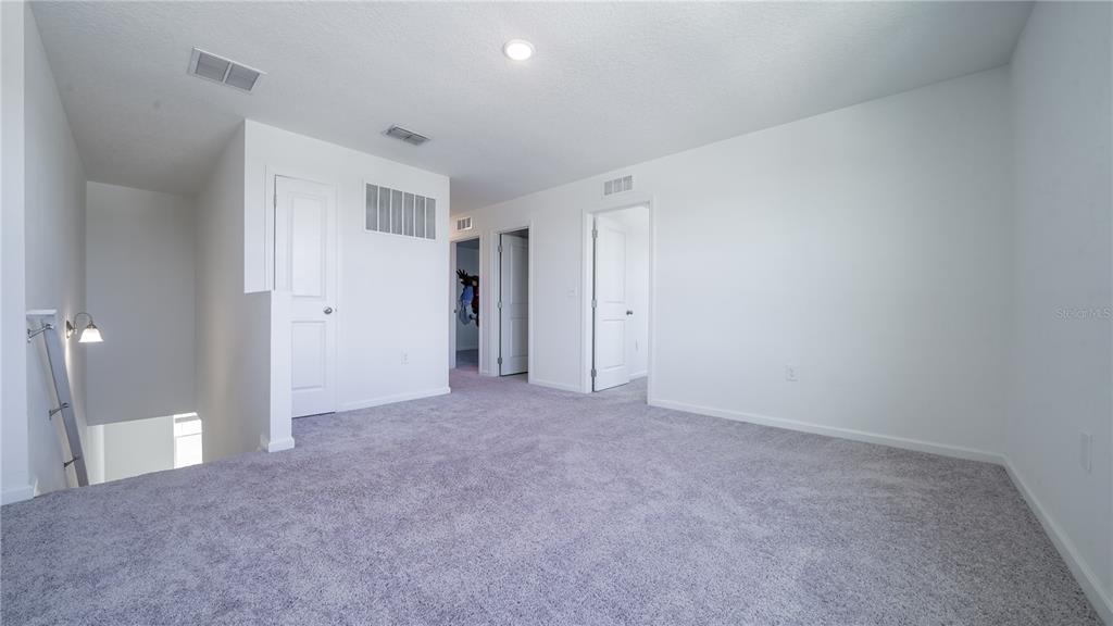 8735 Sportsman Loop Groveland, FL 34736 - Photo 14 of 54