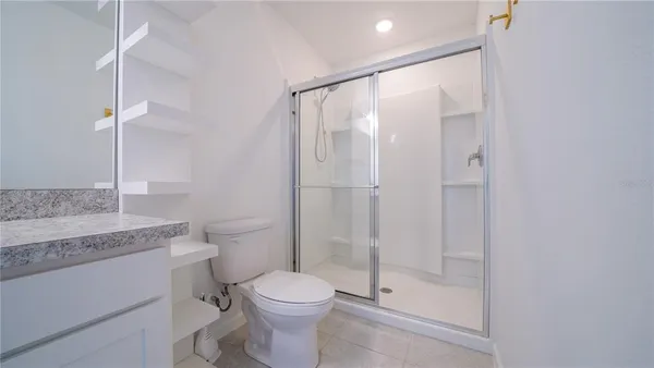 $2,500 | 8735 Sportsman Loop, Groveland, FL 34736