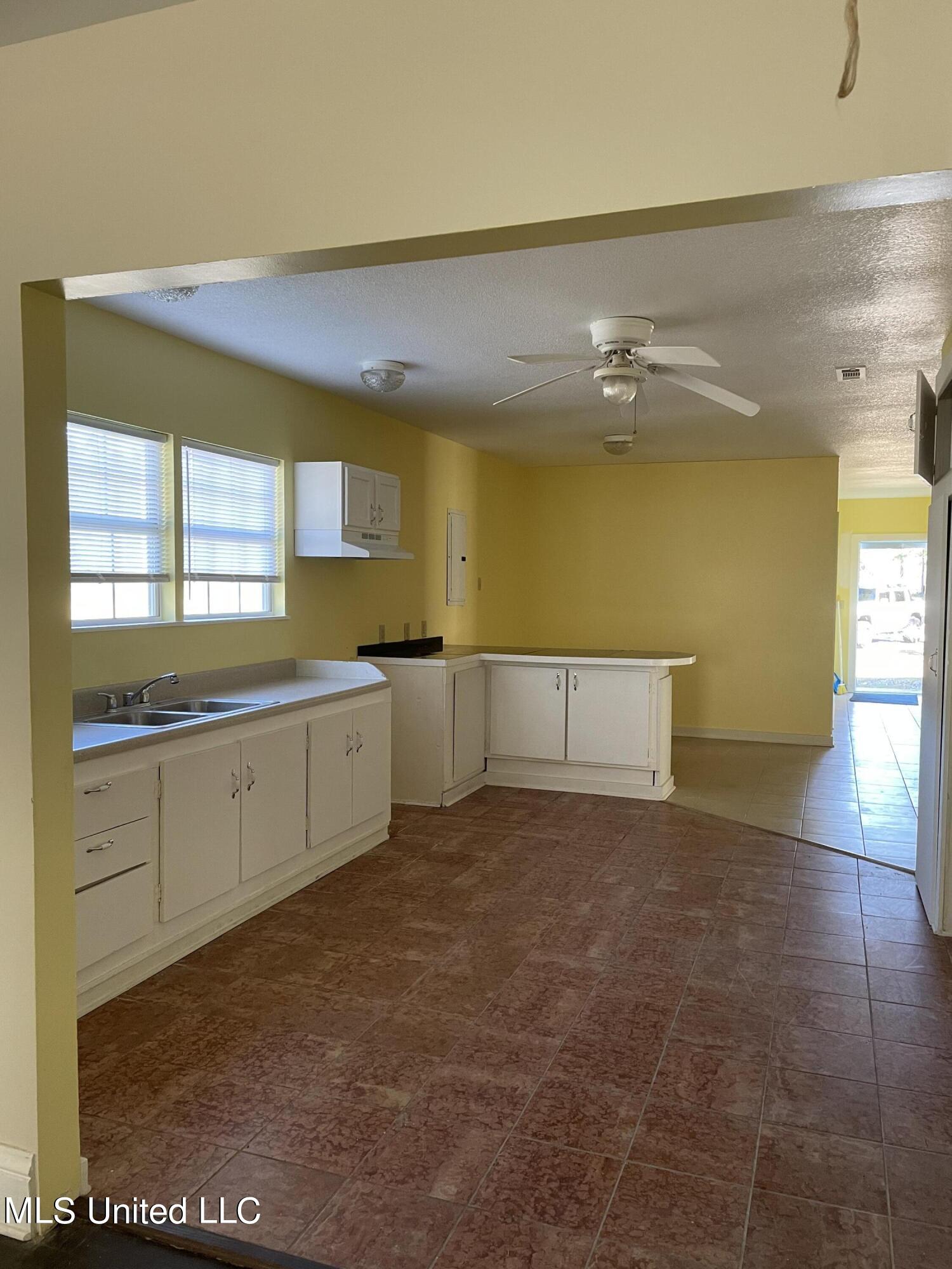 15021 Dantzler Road Vancleave, MS 39565 - Photo 10 of 21 IMG_1317
