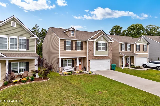 $419,900 | 1242 Bill Wallace Drive, Friendsville, TN 37737