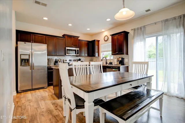 $419,900 | 1242 Bill Wallace Drive, Friendsville, TN 37737