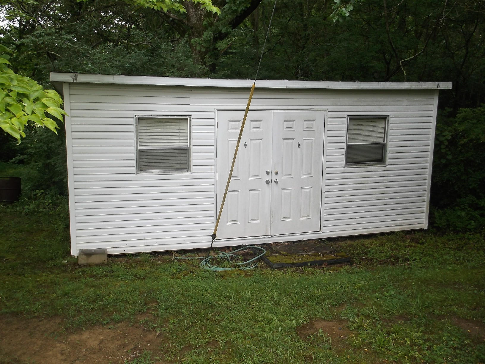 659 Nicholson Road Dandridge, TN 37725 - Photo 17 of 21 659 Nicholson Out Buildings 007