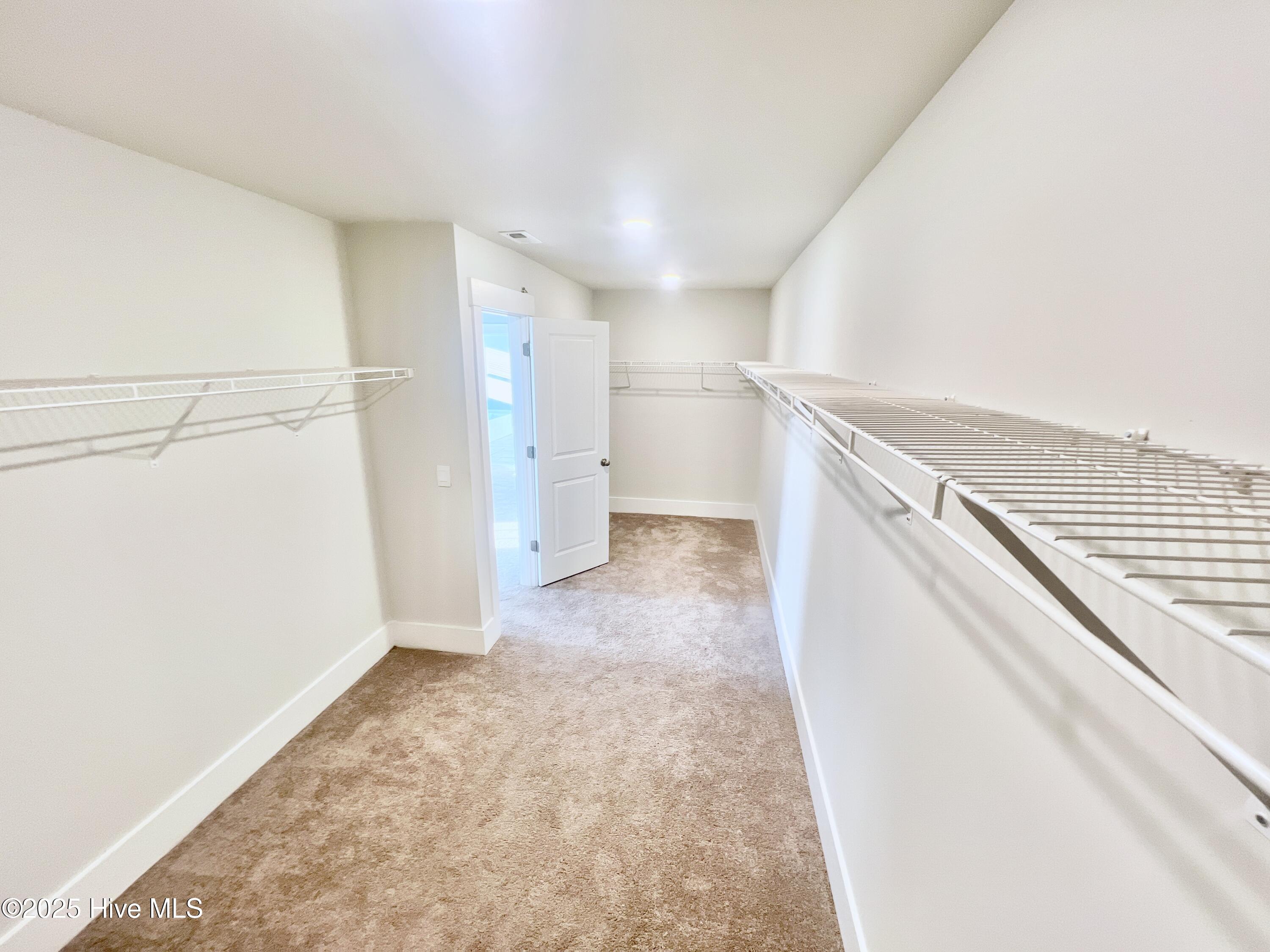 111 Ballantine Grove Lane Newport, NC 28570 - Photo 21 of 45 2nd Floor Master Walking Closed