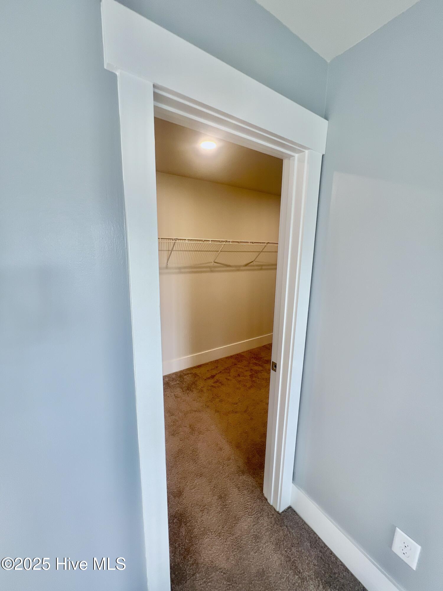 111 Ballantine Grove Lane Newport, NC 28570 - Photo 22 of 45 2nd Floor Master WC entrance