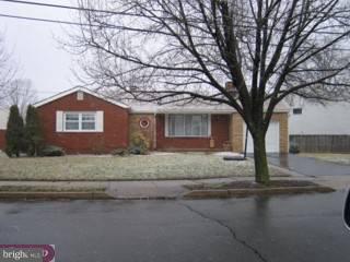 32 Weyburne Road Hamilton Square, NJ 08690 - Photo 1 of 1