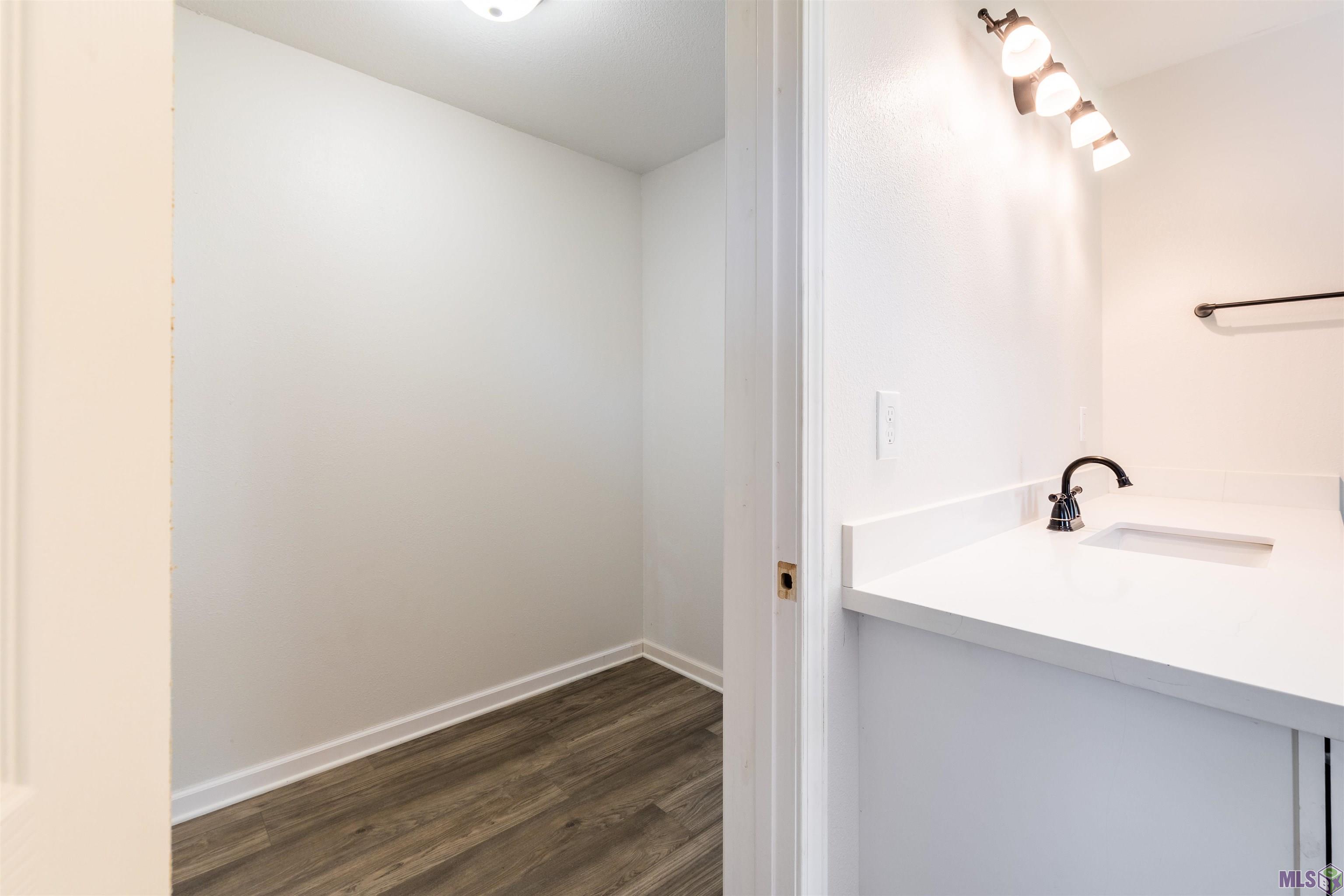1450 Bayou Blue Road Houma, LA 70364 - Photo 14 of 23 Gallery Image 14