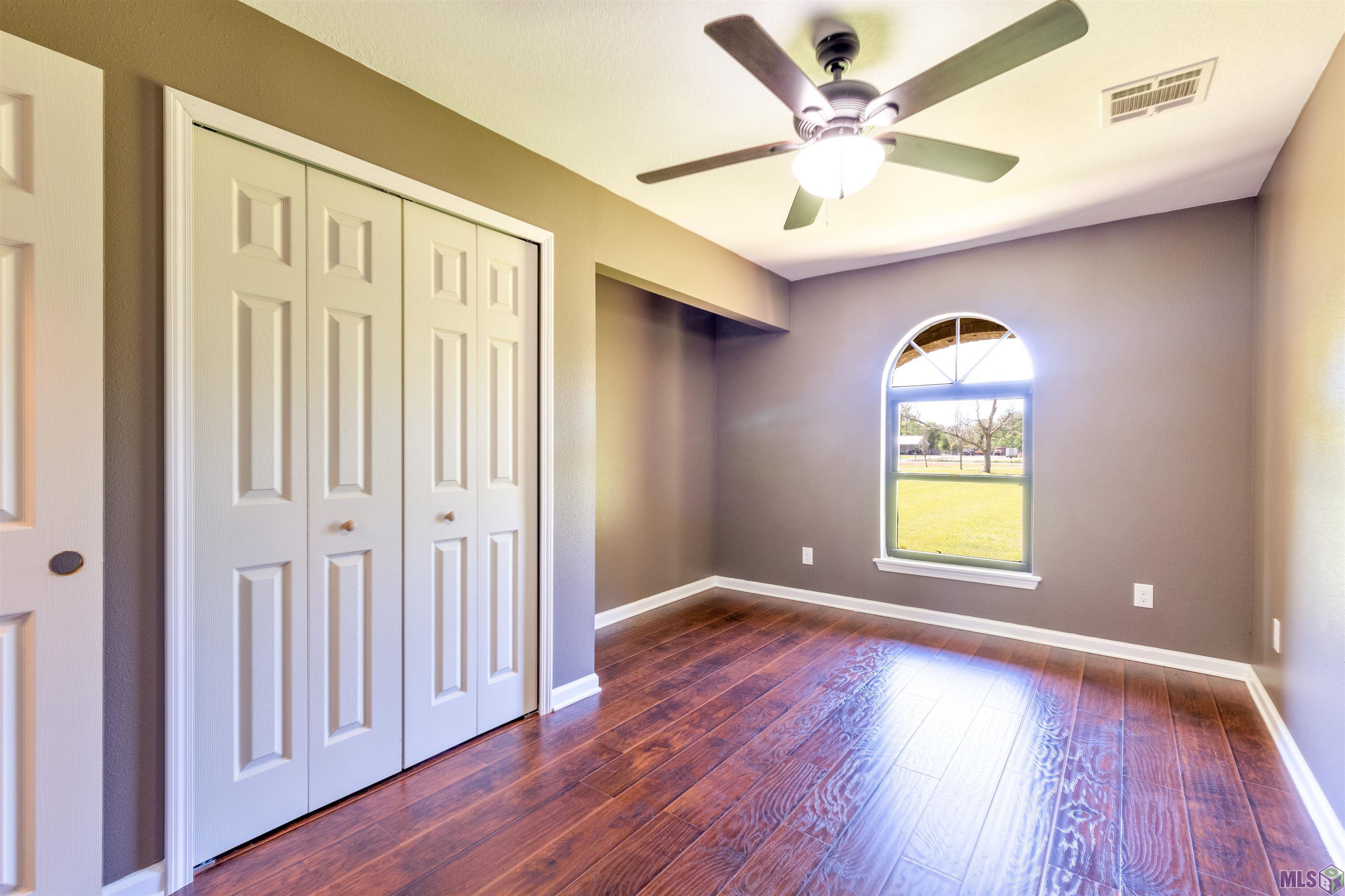 1450 Bayou Blue Road Houma, LA 70364 - Photo 18 of 23 Gallery Image 18