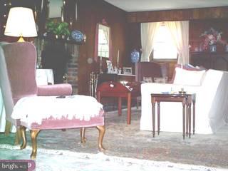 1620 Winston Road Gladwyne, PA 19035 - Photo 5 of 6 Gallery Image 5