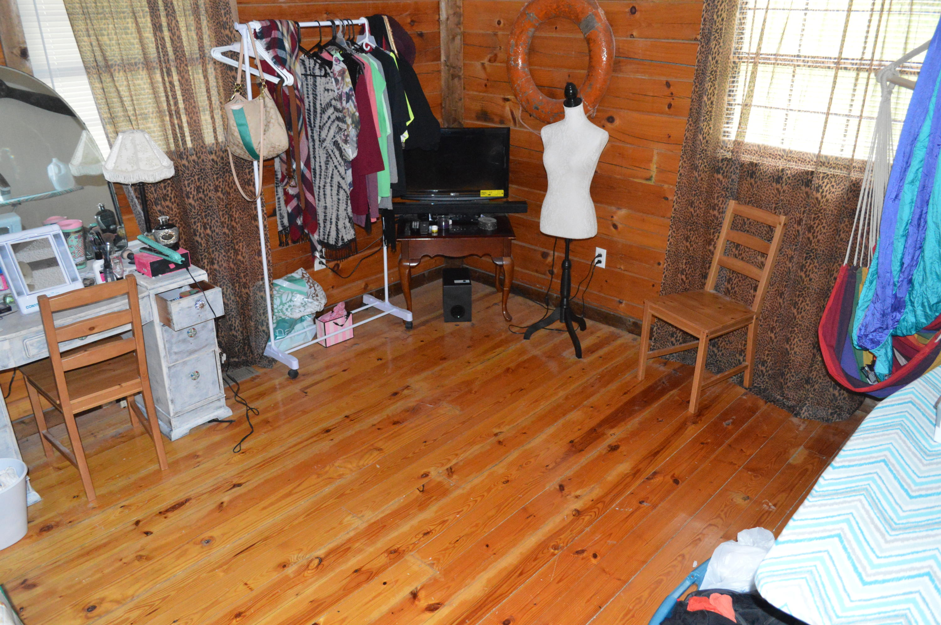 5298 Henson Gap Road Dunlap, TN 37327 - Photo 8 of 11 Bedroom 1