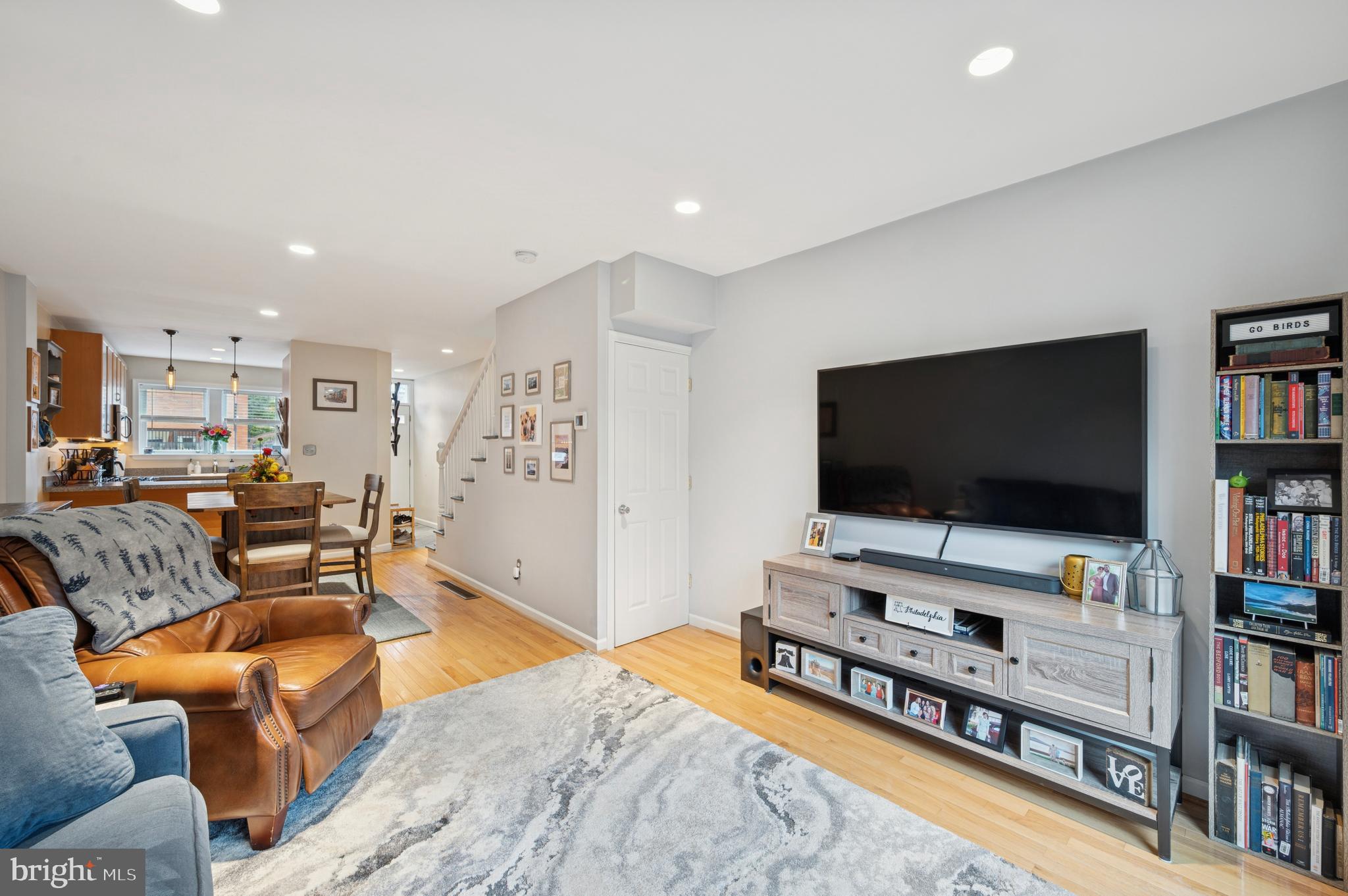 2122 Pemberton Street Philadelphia, PA 19146 - Photo 12 of 15