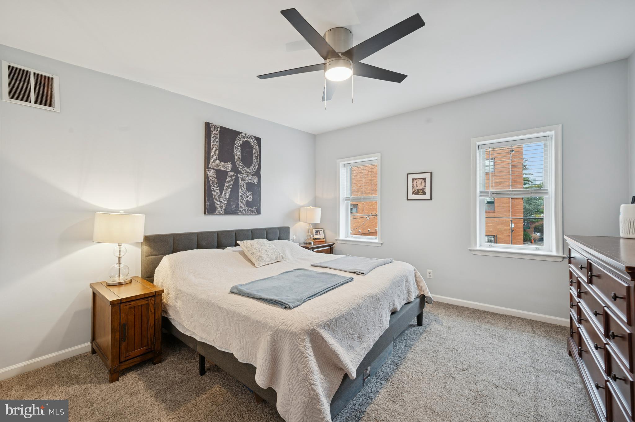 2122 Pemberton Street Philadelphia, PA 19146 - Photo 8 of 15