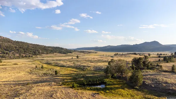 $420,000 | Old Fort, Garrett, WY 82058