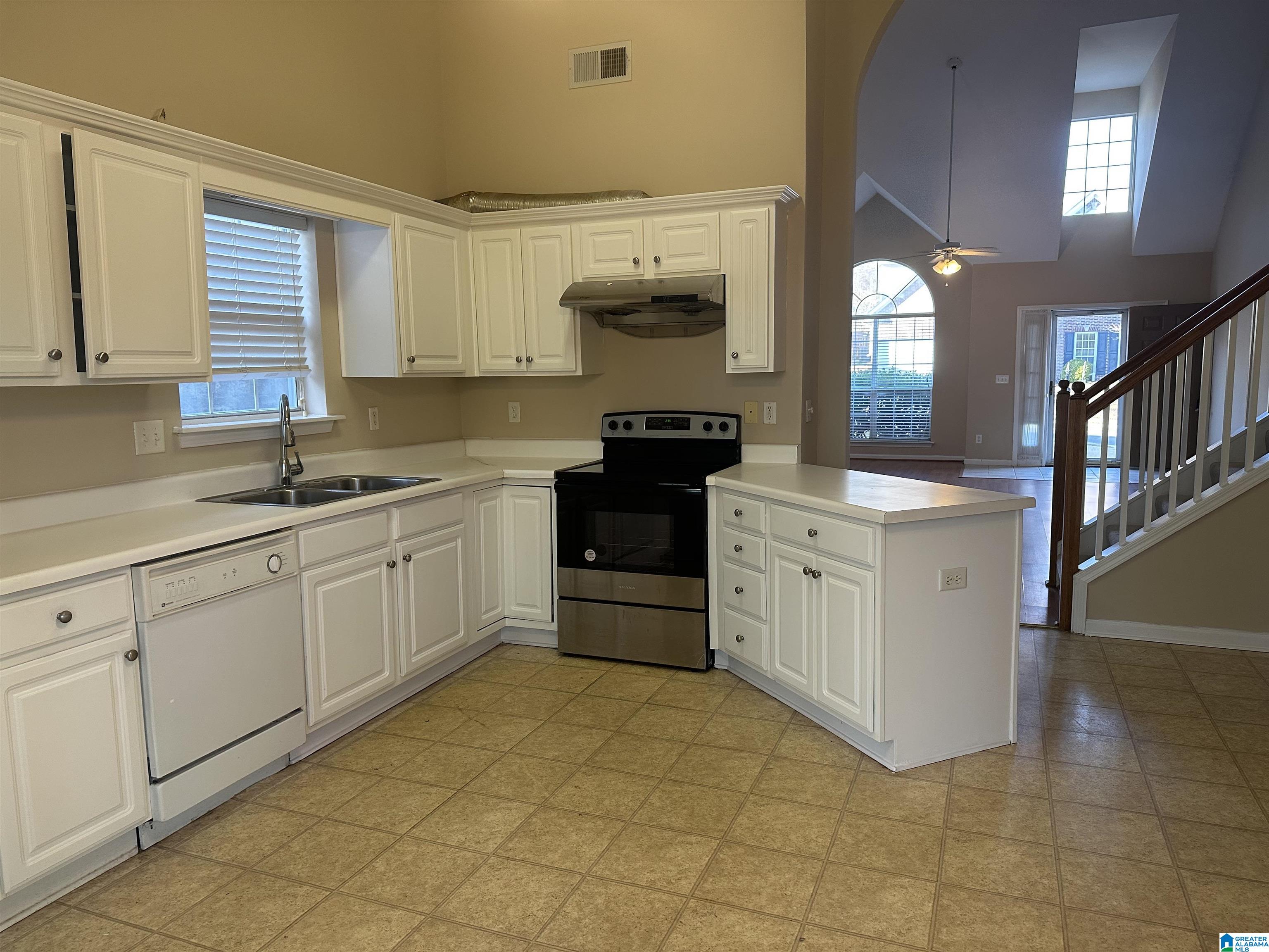 683 Clearview Road Hoover, AL 35226 - Photo 21 of 84