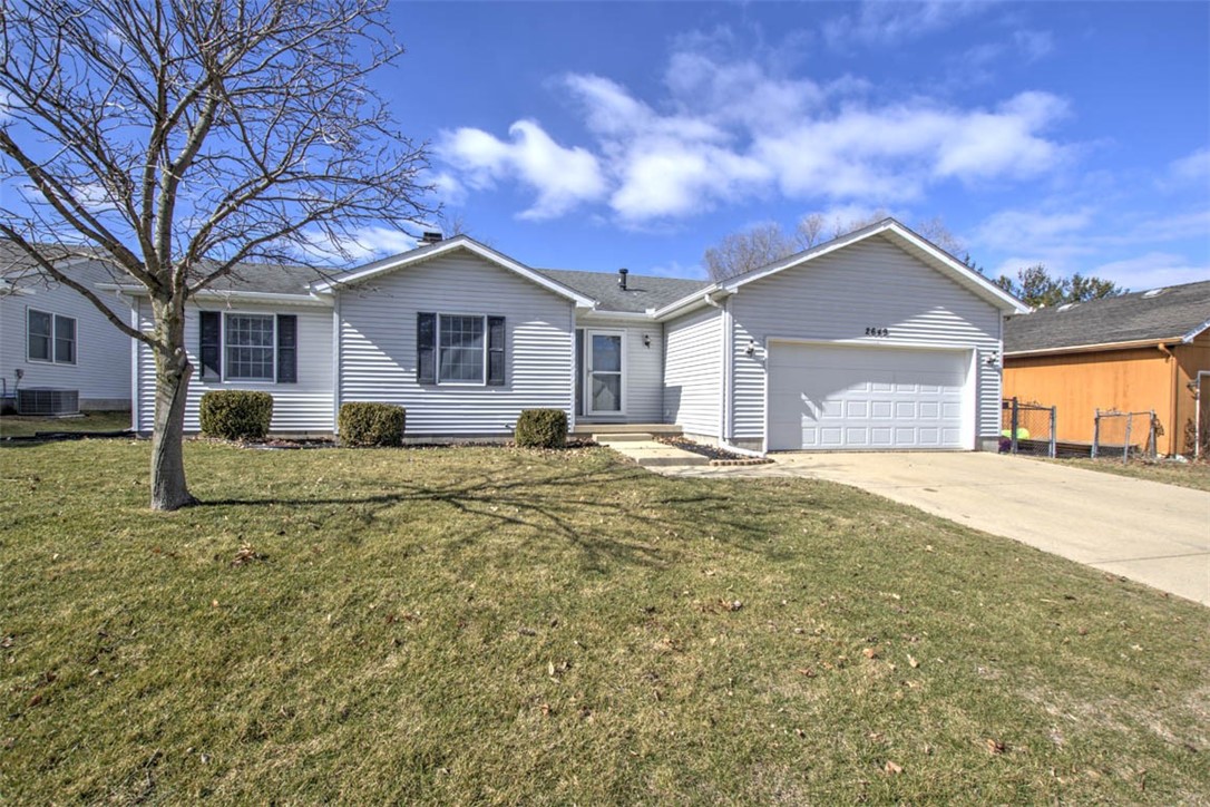 2649 Pheasant Run Decatur, IL 62521 - Photo 1 of 21 Gallery Image 1
