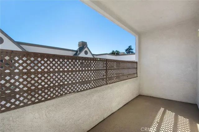 $365,000 | 300 North El Molino Avenue, Unit 312, Pasadena, CA 91101